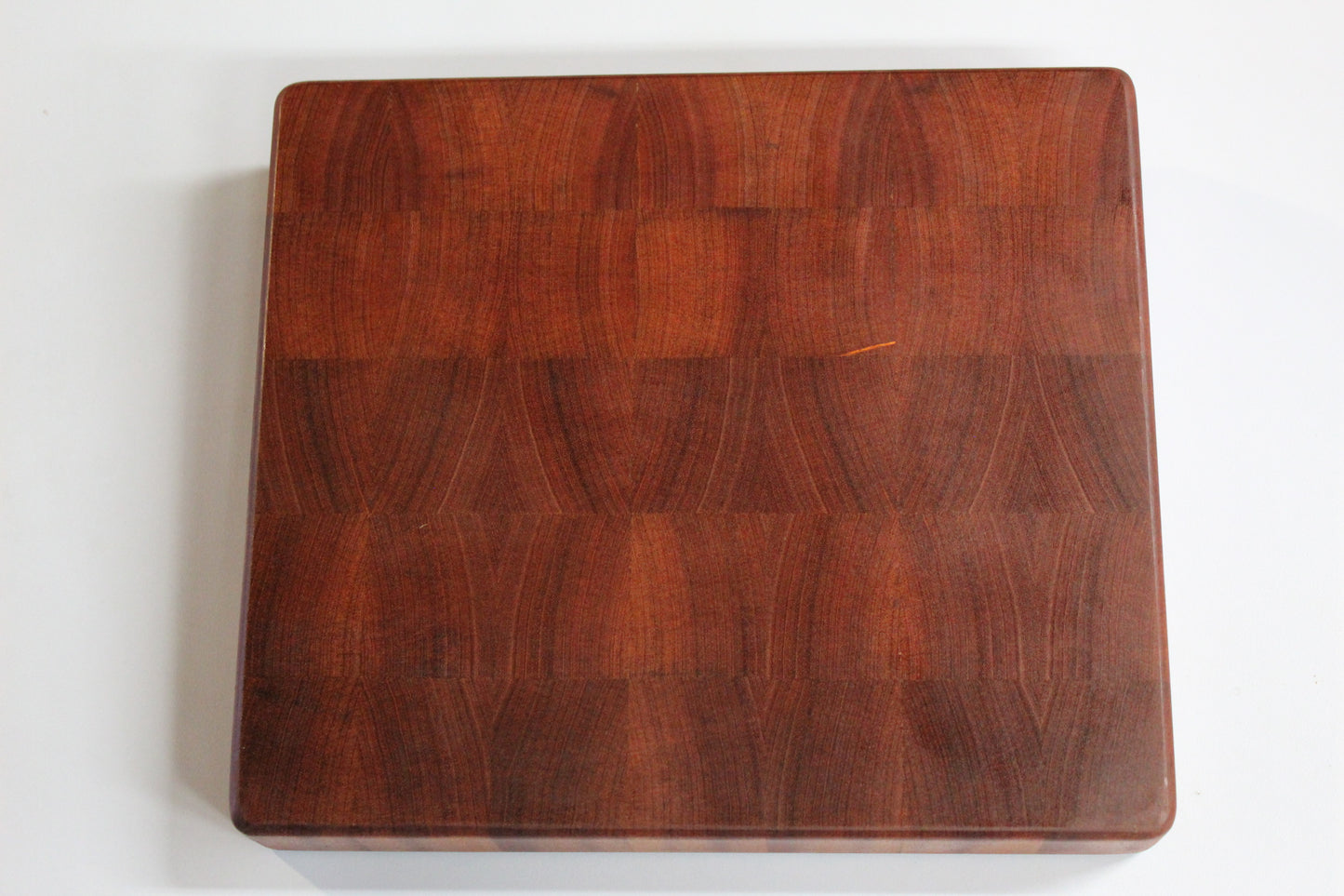 Sapele End Grain Cutting Board