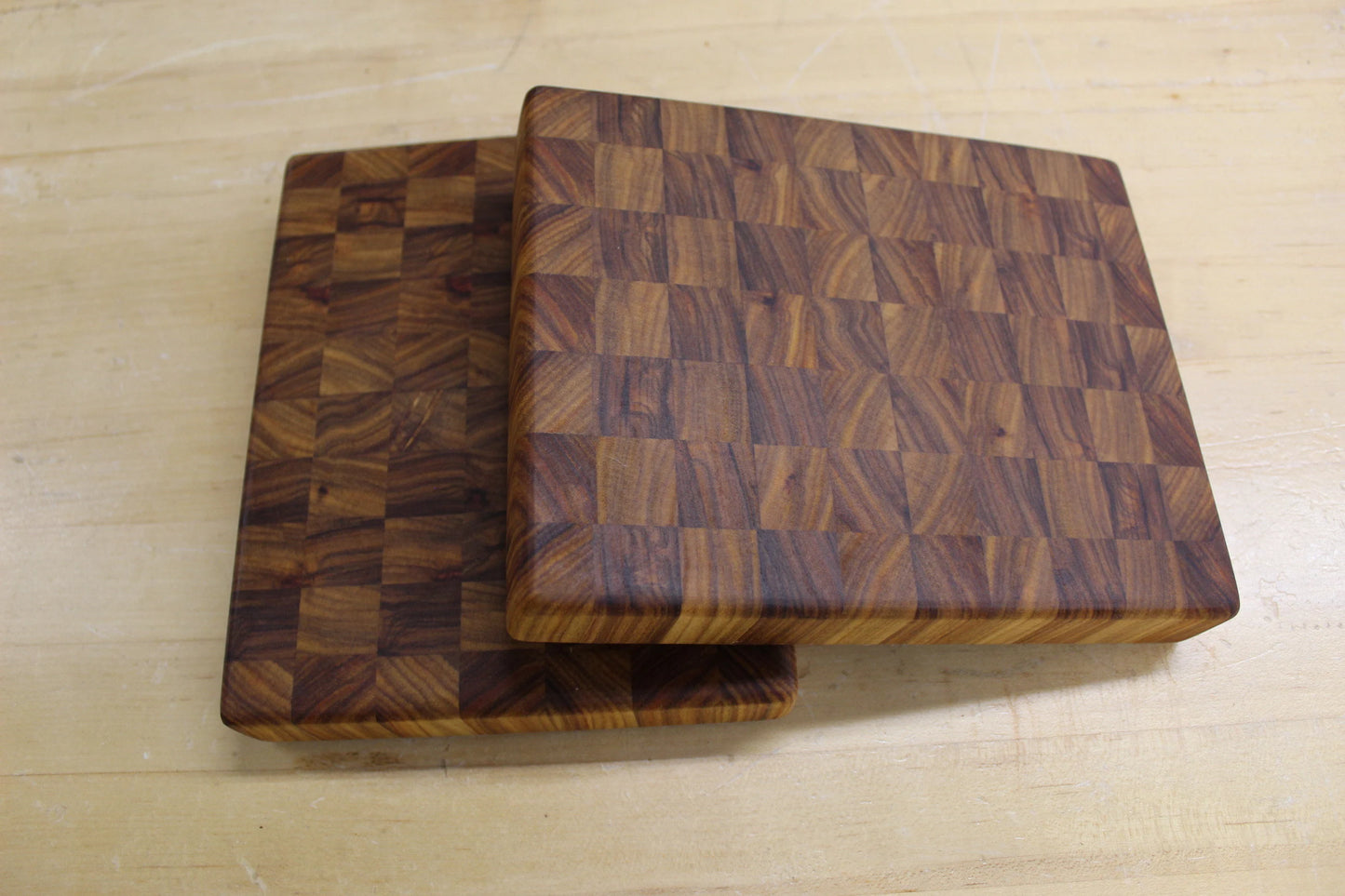 Canarywood End Grain Cutting Board Chopping Block